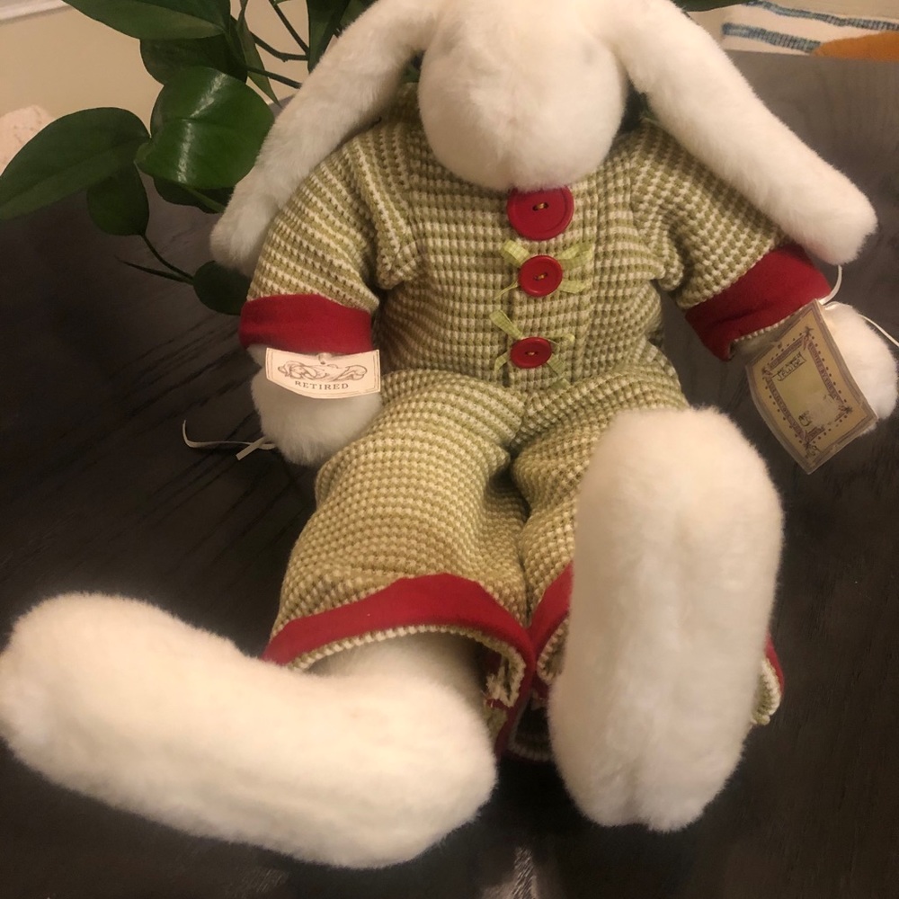 Bunnies by the bay retired #169